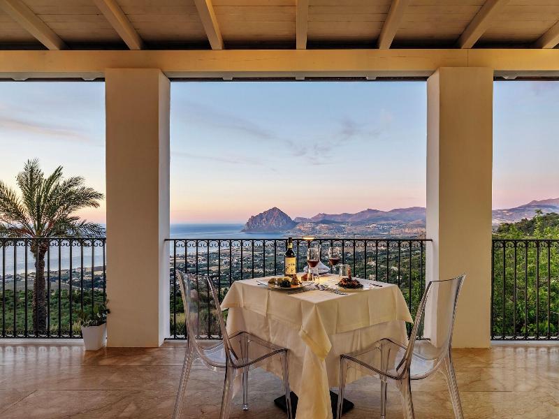 Venere Di Erice Resort image