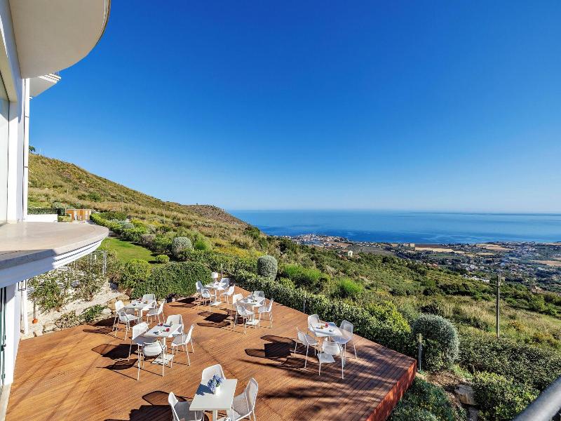 Venere Di Erice Resort image