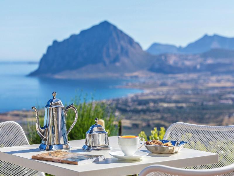 Venere Di Erice Resort image