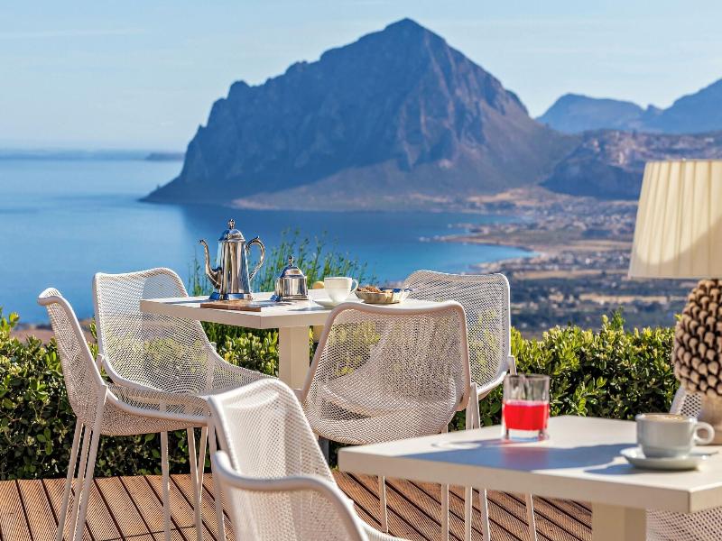 Venere Di Erice Resort image