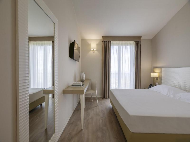 Venere Di Erice Resort image