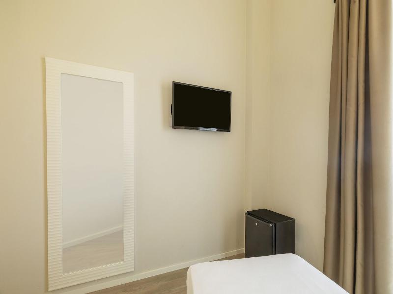 Venere Di Erice Resort image