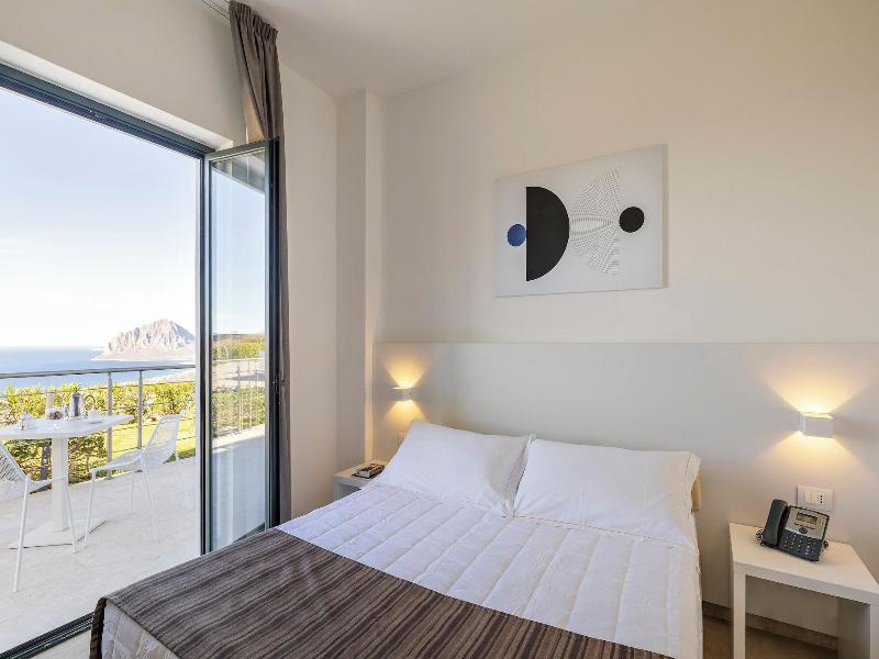 Venere Di Erice Resort image