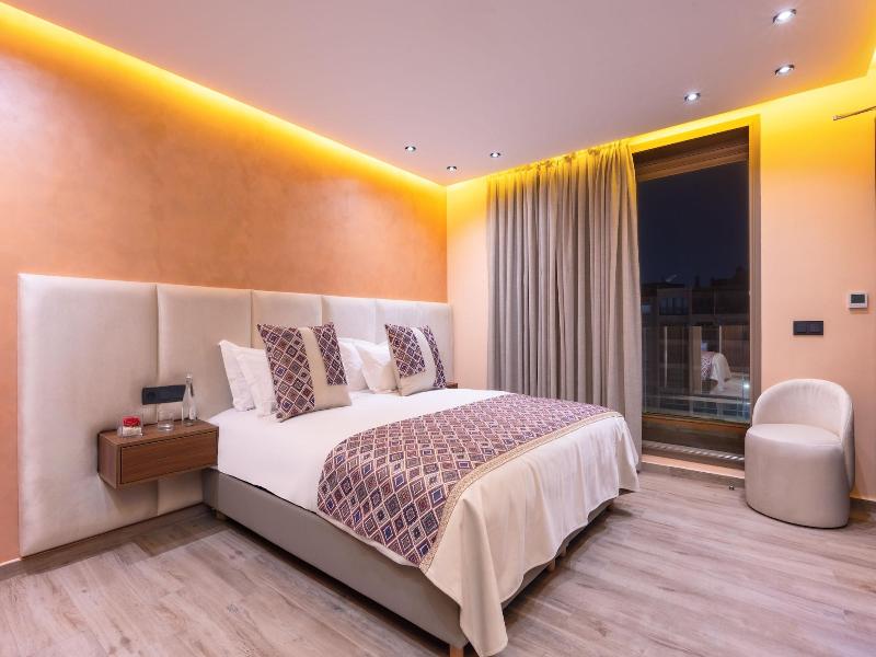 Swiss Continental Hotel image