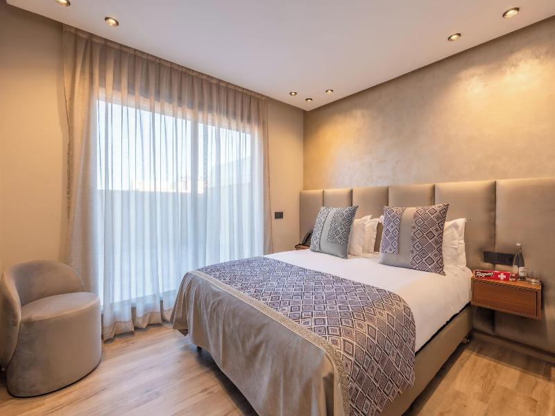 Swiss Continental Hotel image
