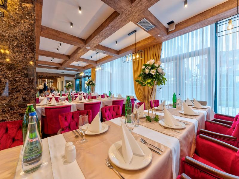 Queen Of Zlatibor Hotel & Spa image