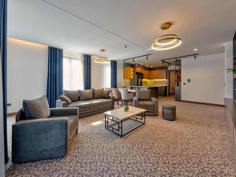 Queen Of Zlatibor Hotel & Spa image