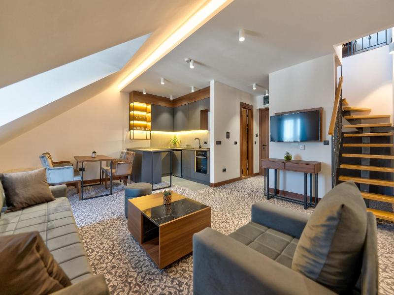 Queen Of Zlatibor Hotel & Spa image