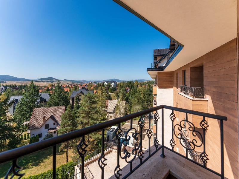 Queen Of Zlatibor Hotel & Spa image