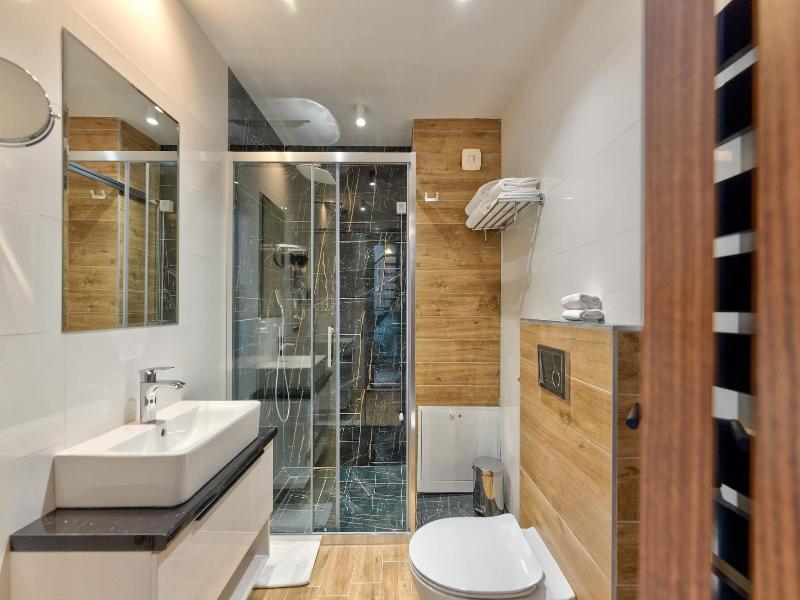 Queen Of Zlatibor Hotel & Spa image