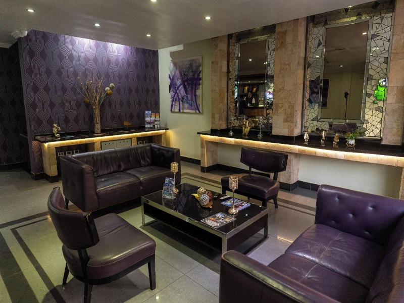 Hotel Infinity Park Santiago image
