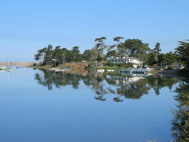 Back Bay Inn image