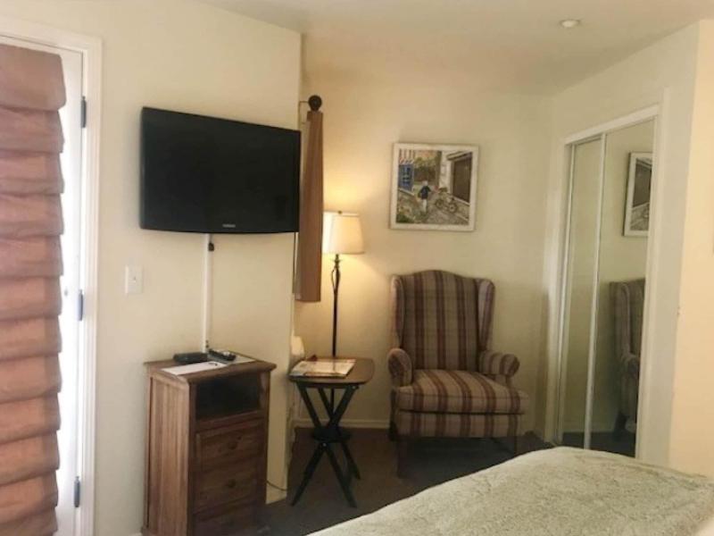 Back Bay Inn image