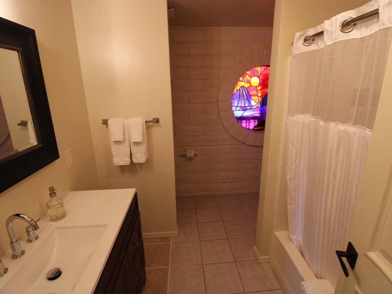 Back Bay Inn image
