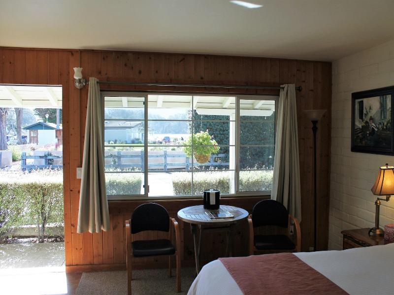 Back Bay Inn image