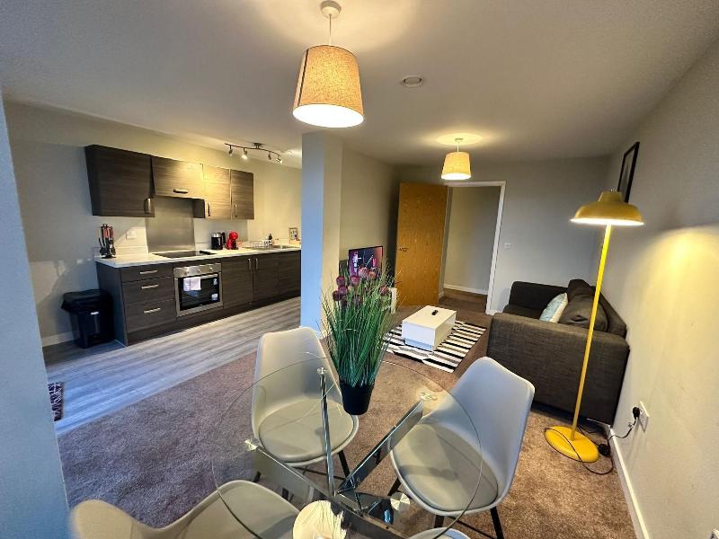 Adelphi Wharf Apartments By Beehosting image