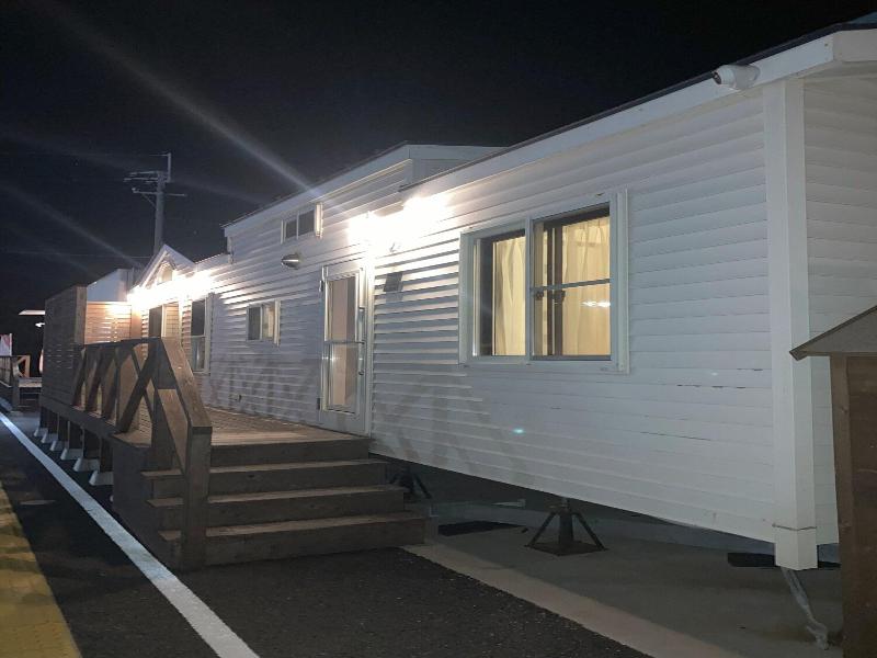 Albahotelandglamping image