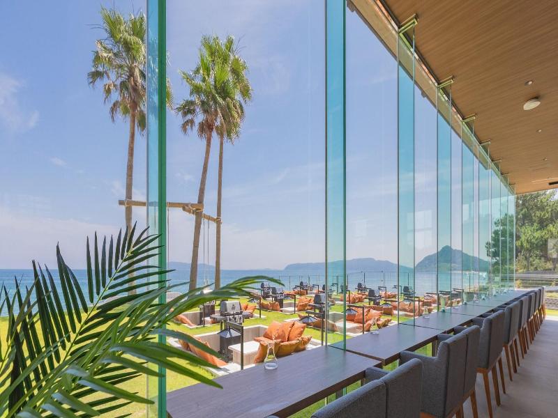 Albahotelandglamping image