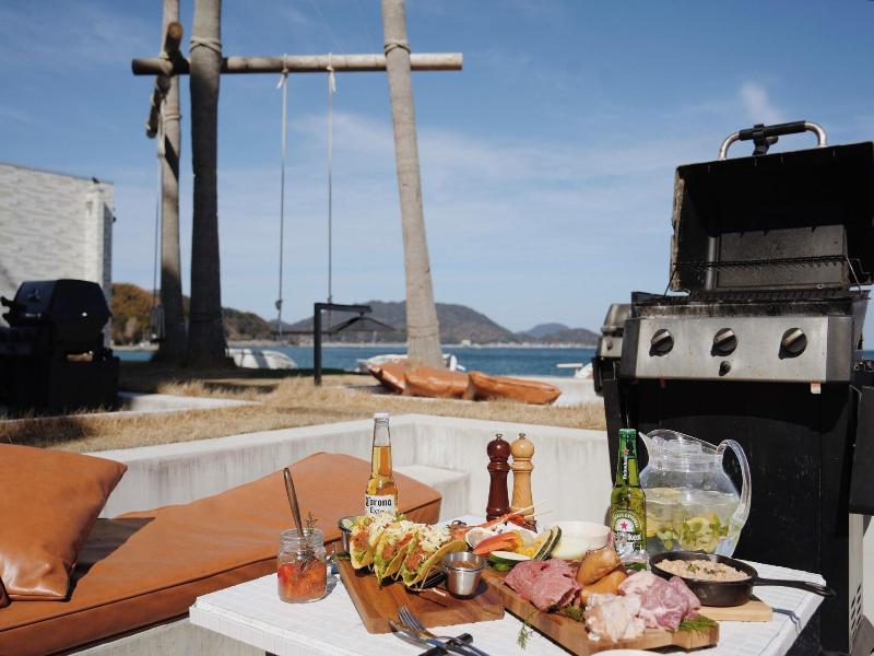 Albahotelandglamping image
