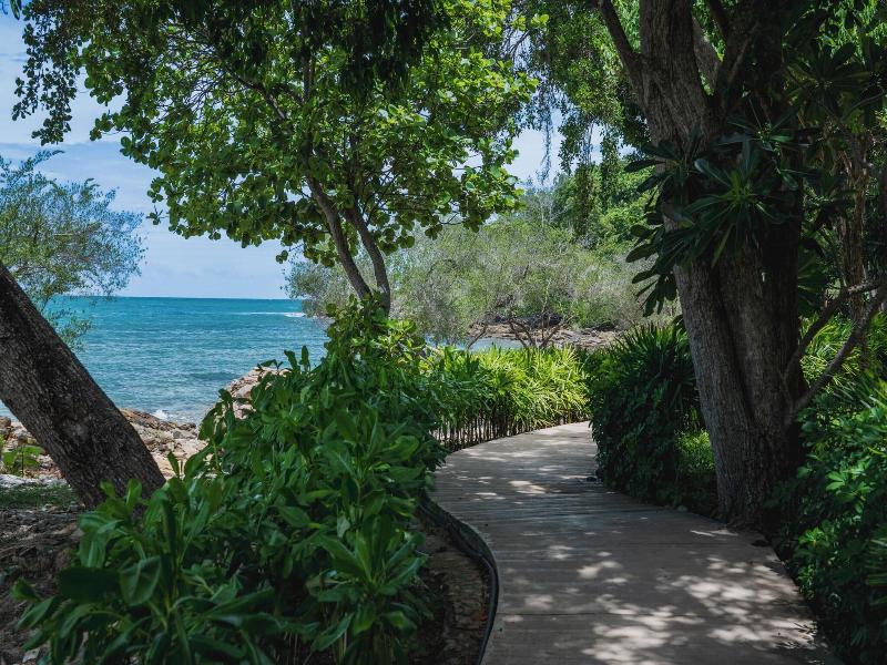 Kira Baya Koh Samed image