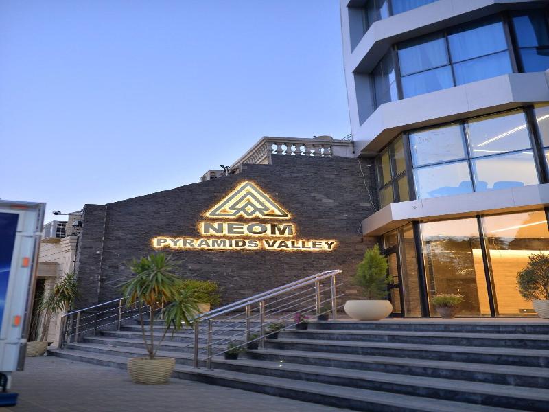 Neom Pyramids Valley Boutique Hotel image
