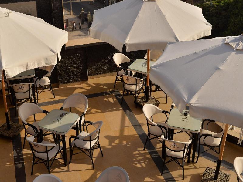 Neom Pyramids Valley Boutique Hotel image