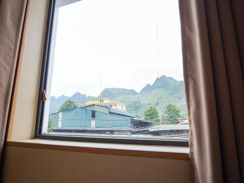 Quyenly Motel