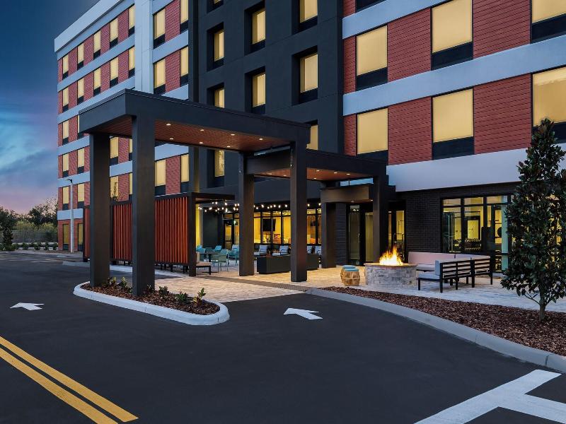 Home2 Suites By Hilton Riverview Tampa — general view