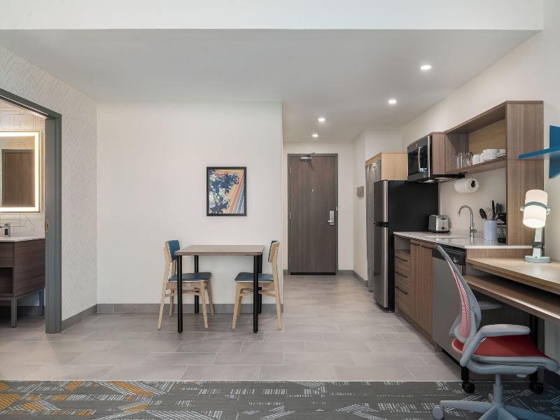 Home2 Suites By Hilton Riverview Tampa — exterior view