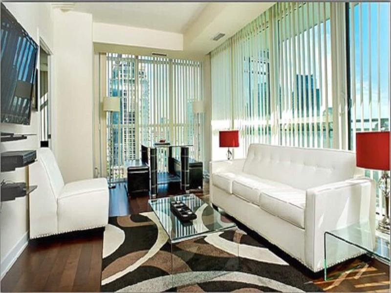 Pathway Suites image