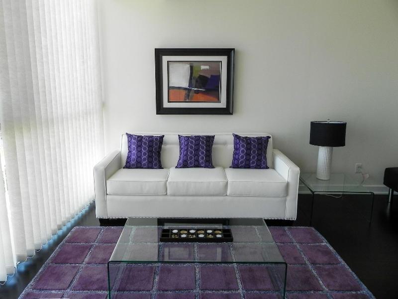 Pathway Suites image