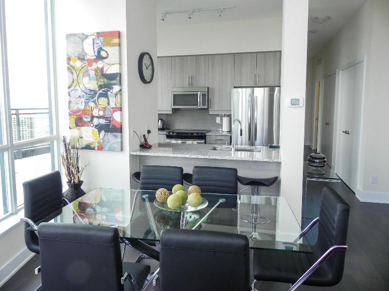 Pathway Suites image