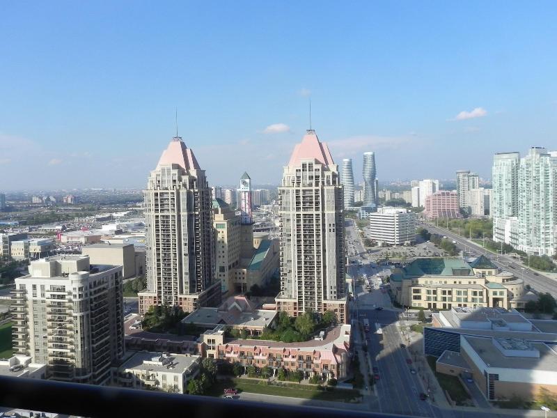 Pathway Suites image