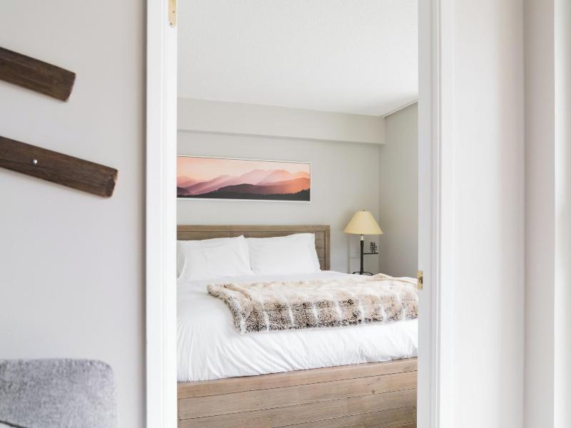 Gibbons Life Accommodations image