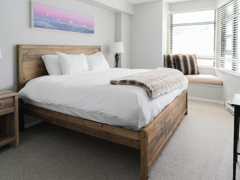 Gibbons Life Accommodations image