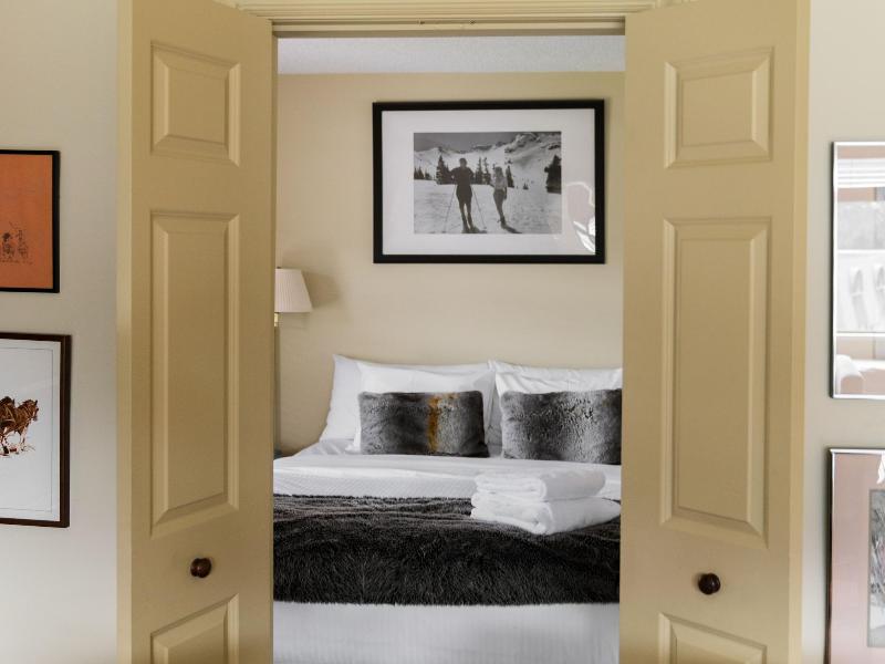 Gibbons Life Accommodations image