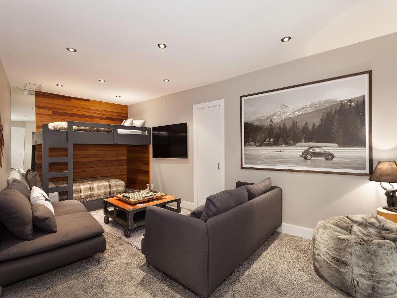 Gibbons Life Accommodations image
