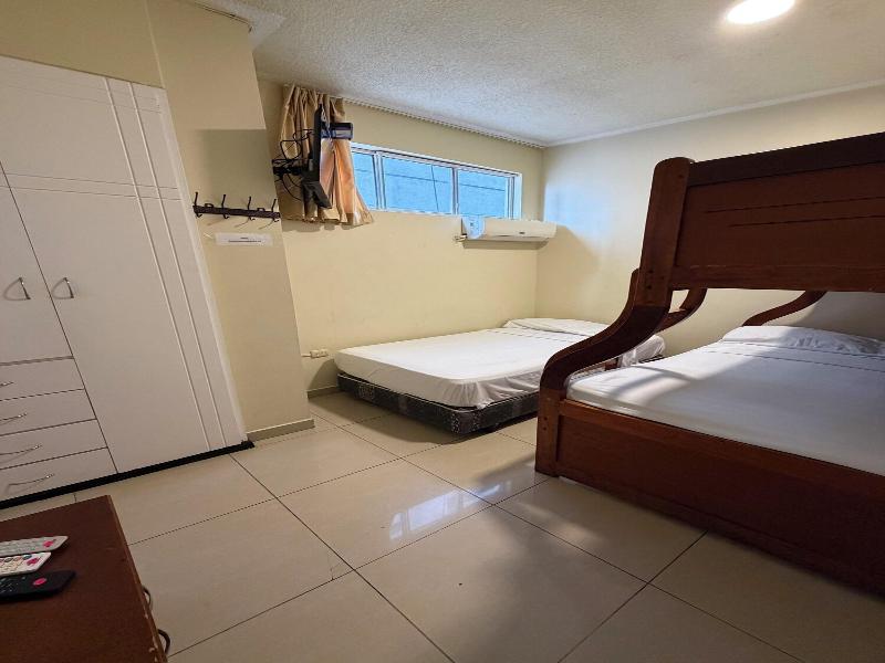 Hostal Posada Del Sol image