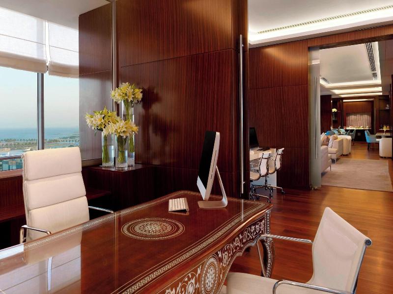 Le Meridien Al-Khobar image