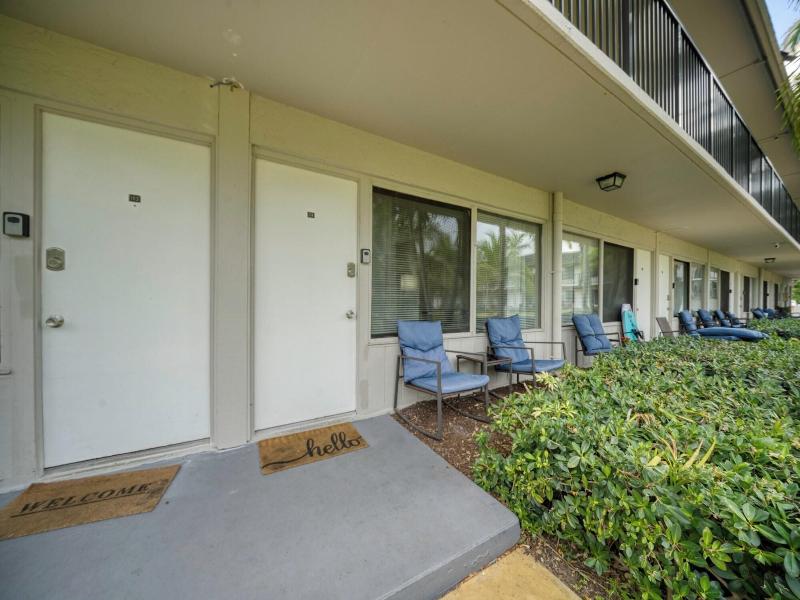 Riverwatch Apartments By Lowkl image