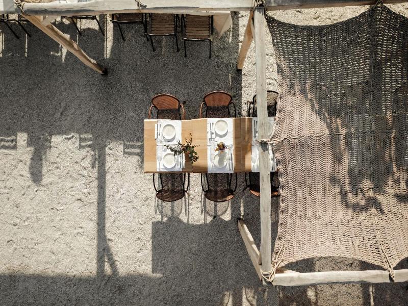 Alero Seaside Skyros Resort