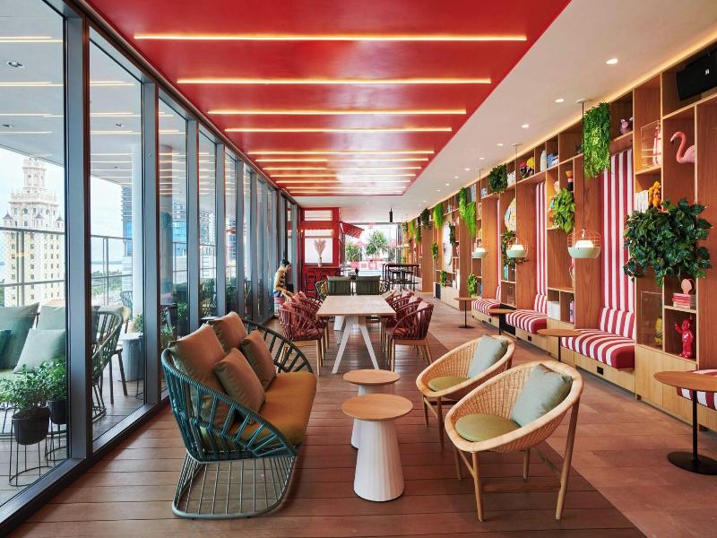 Citizenm Miami Worldcenter image