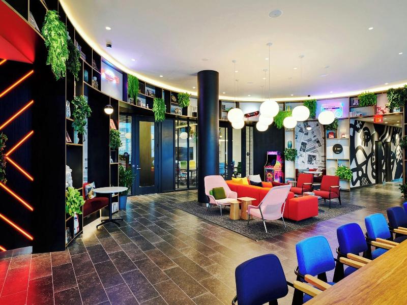 Citizenm Miami Worldcenter image