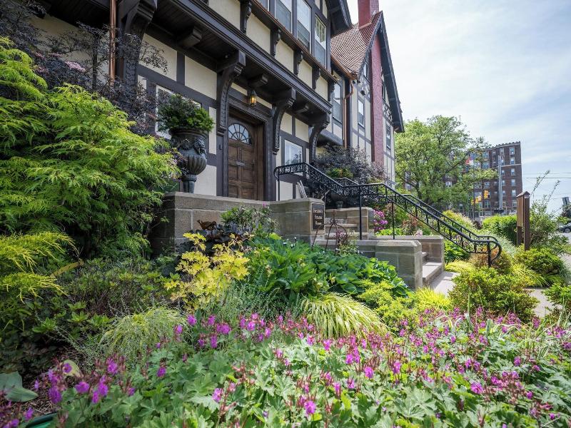 Frederick Stearns House Historic Inn image
