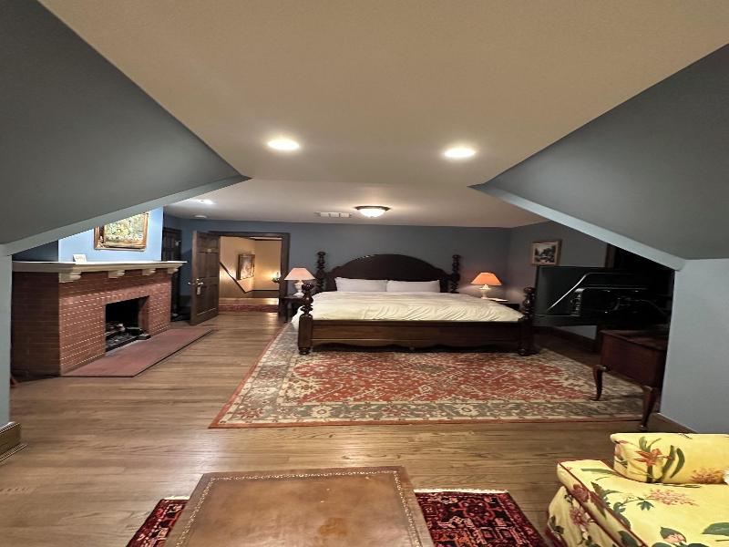 Frederick Stearns House Historic Inn image