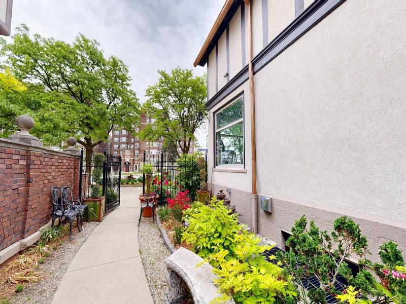 Frederick Stearns House Historic Inn image