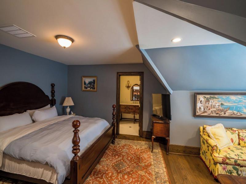 Frederick Stearns House Historic Inn image