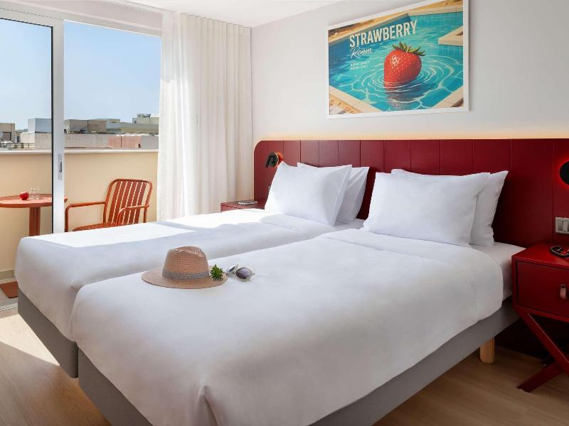 ibis Styles Larnaca Finikoudes Beach image