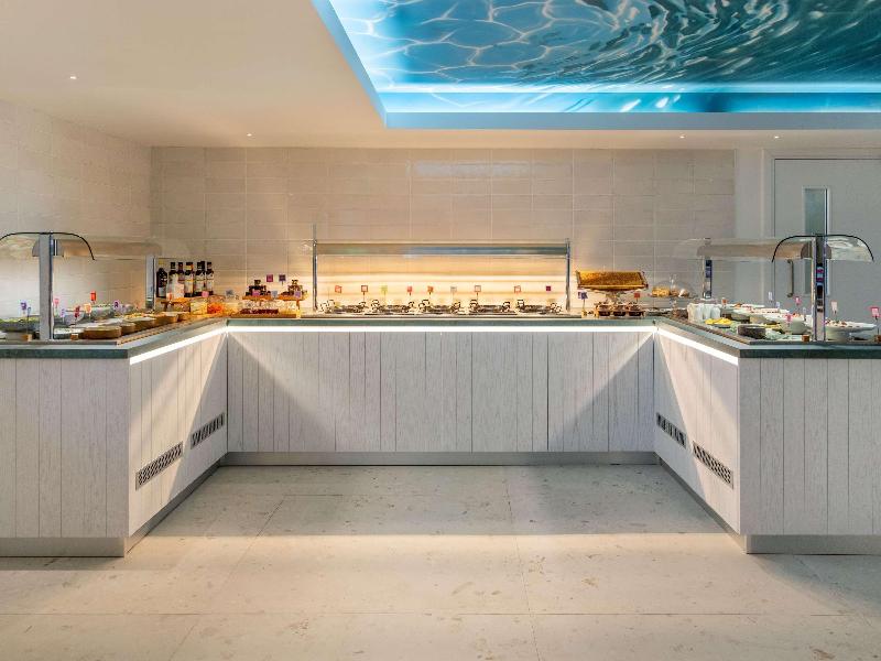 ibis Styles Larnaca Finikoudes Beach image