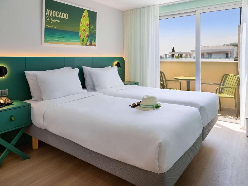 ibis Styles Larnaca Finikoudes Beach image